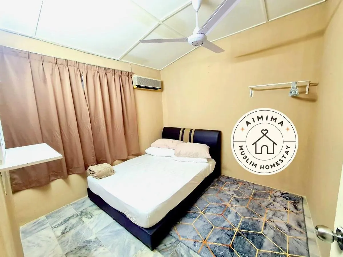 Aimima Muslim Homestay @ Lost World Of Tambun. Kampong Batu Lapan  Holiday home Kampong Batu Lapan (Perak)