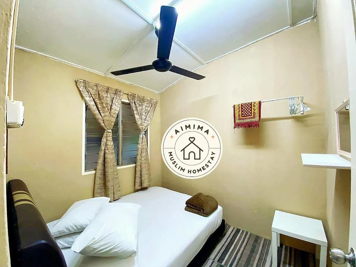 Holiday home Aimima Muslim Homestay @ Lost World Of Tambun. Kampong Batu Lapan